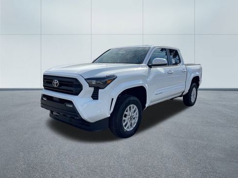 New 2026 Toyota Tacoma SR5 image 2