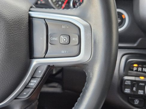Used 2022 RAM 1500 Big Horn AWD/4WD image 27