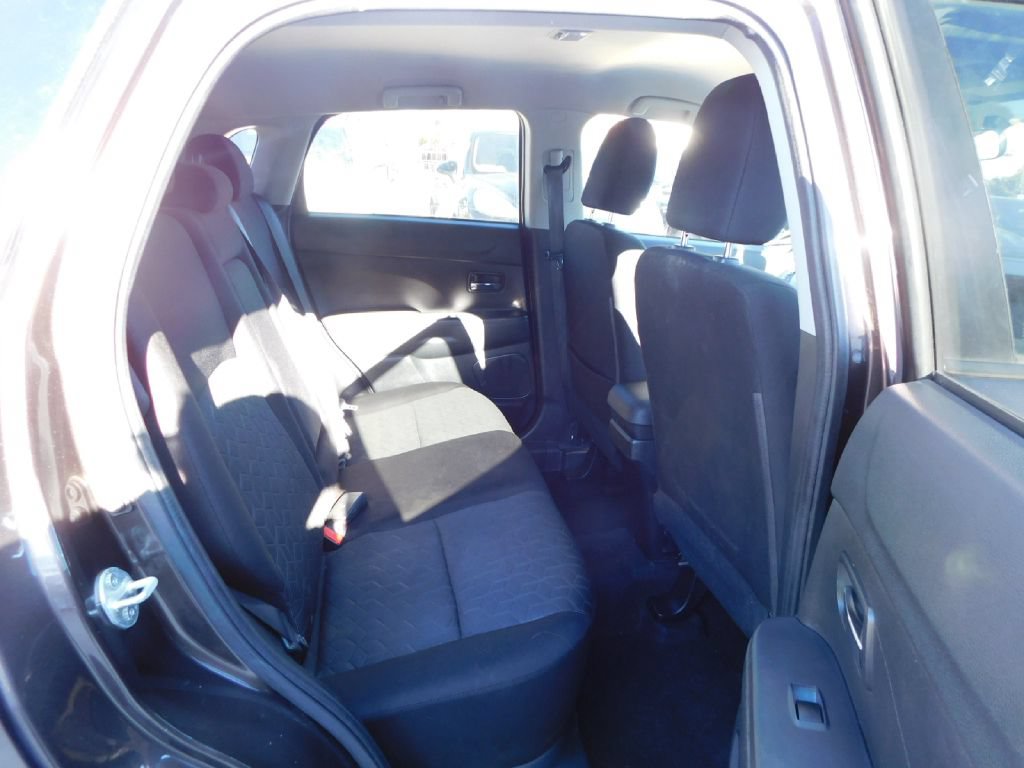 Used 2020 Mitsubishi Outlander Sport ES FWD image 39