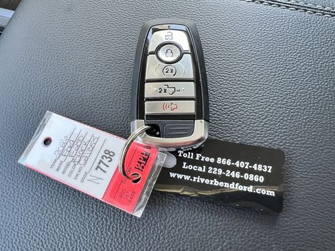 New 2026 Ford F250 Lariat image 49