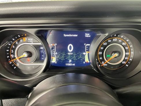 Used 2024 Jeep Gladiator Mojave AWD/4WD image 26