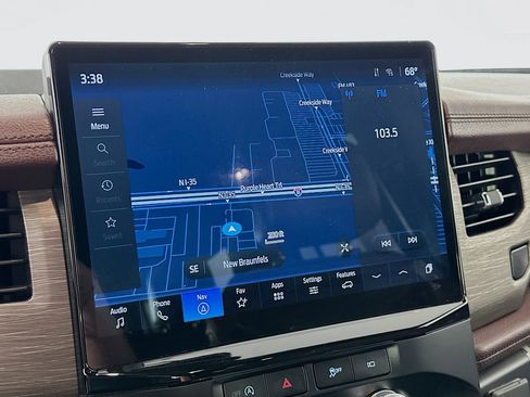 Used 2024 Ford Expedition Limited image 22