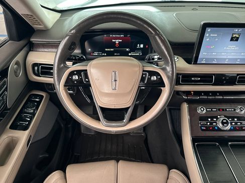 Used 2020 Lincoln Aviator Reserve w/ Equipment Group 202A AWD/4WD image 13