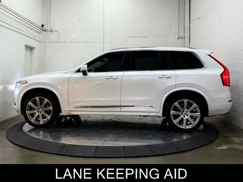 Used 2017 Volvo XC90 T6 Inscription w/ Vision Package image 5