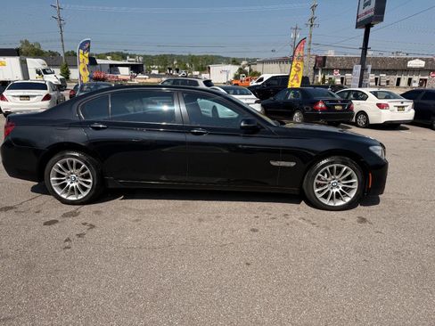 Used 2014 BMW 740Li xDrive w/ Executive Package AWD/4WD image 5