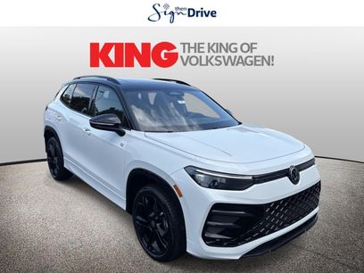 New 2025 Volkswagen Tiguan SE R-Line