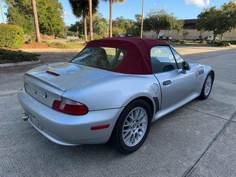 Used 2002 BMW Z3 2.5i image 3