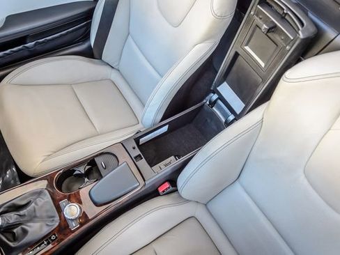 Used 2012 Mercedes-Benz SLK 250 image 42