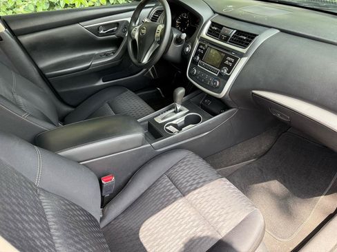 Used 2018 Nissan Altima 2.5 S w/ S Convenience Package FWD image 12
