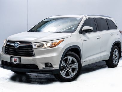 Used 2016 Toyota Highlander Limited