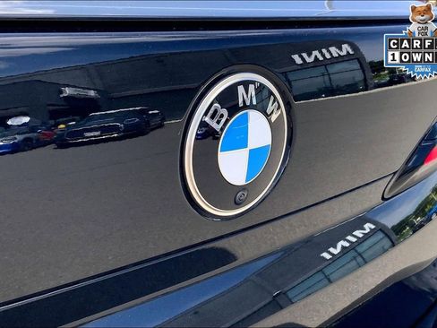 Used 2023 BMW 740i image 29