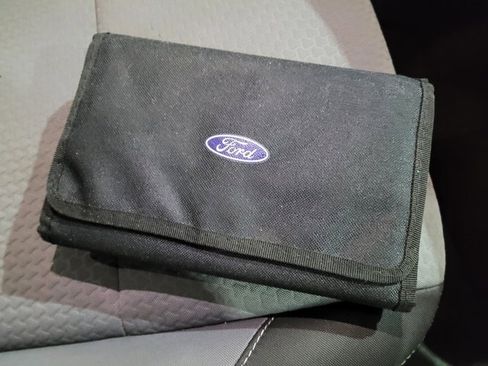 Used 2017 Ford Escape SE image 53