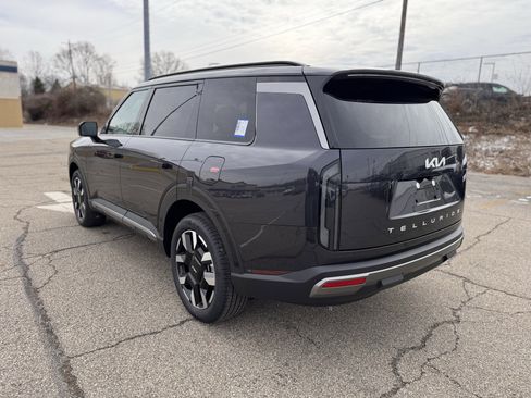 New 2027 Kia Telluride S image 7