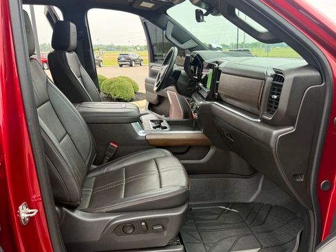 Used 2025 Chevrolet Silverado 3500 High Country w/ High Country Premium Package AWD/4WD image 43