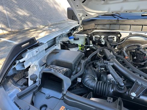 New 2025 Ford Bronco Badlands image 23