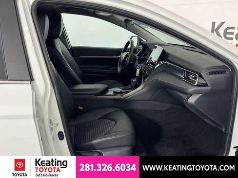 Used 2023 Toyota Camry SE FWD image 20