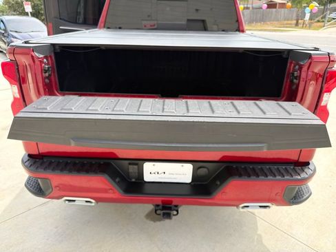 Used 2023 Chevrolet Silverado 1500 High Country w/ High Country Premium Package AWD/4WD image 50