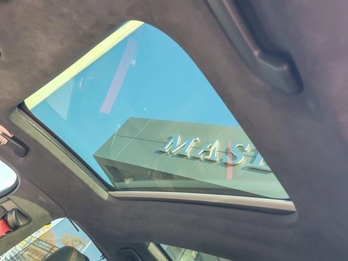 Used 2022 Porsche Panamera GTS image 10