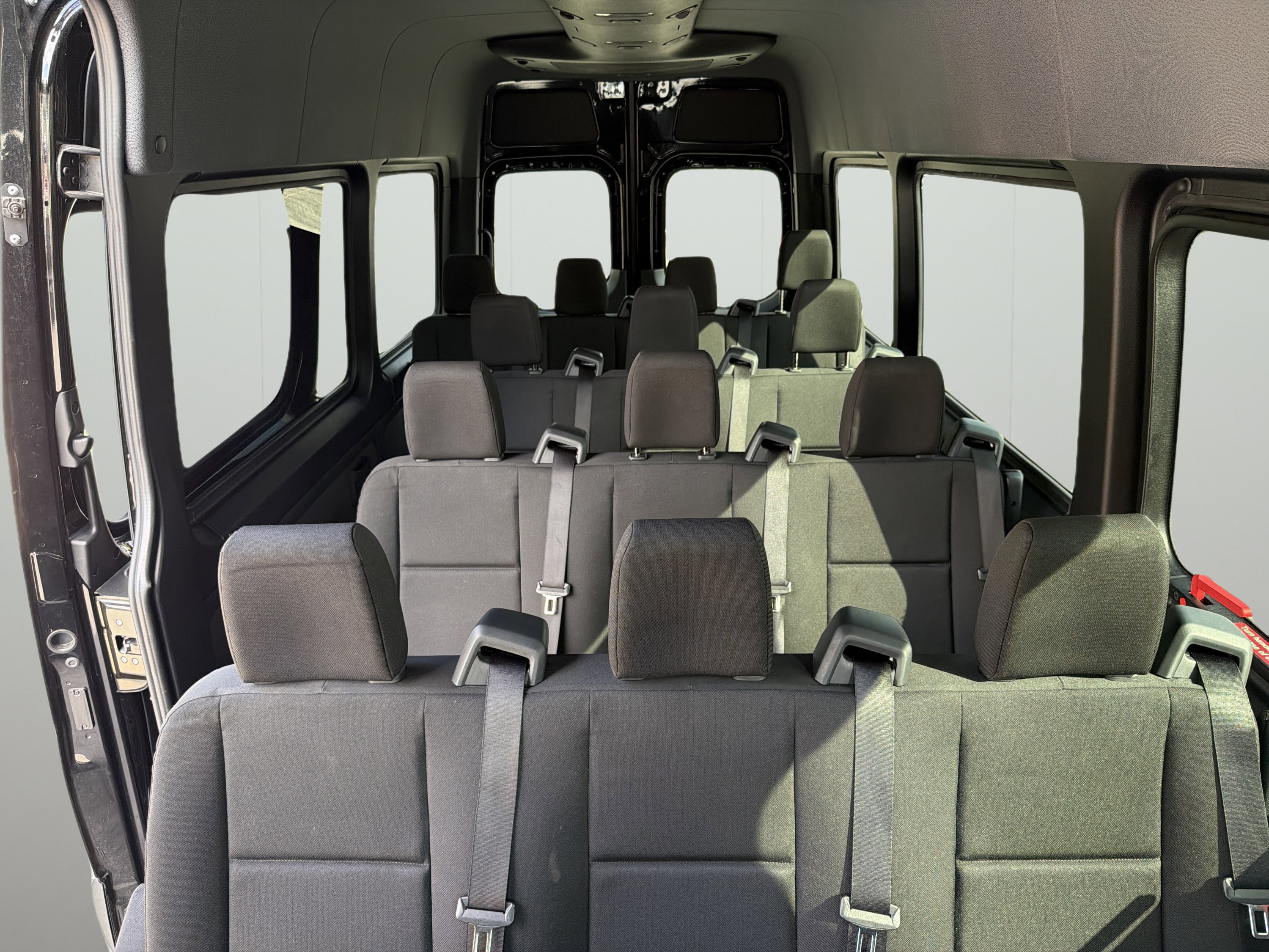 Used 2025 Mercedes-Benz Sprinter 2500 image 11