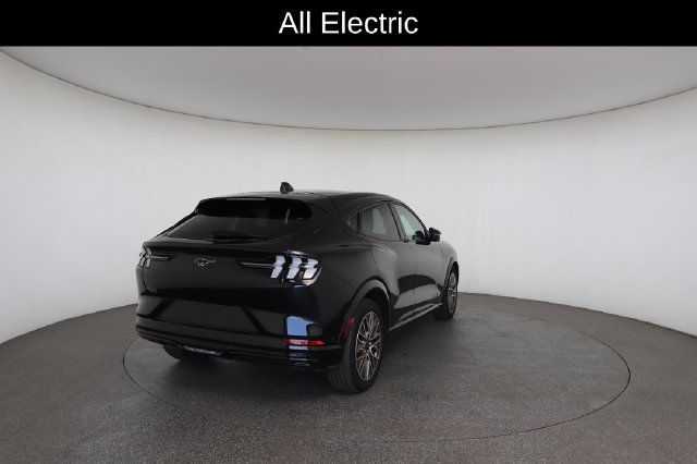 Used 2024 Ford Mustang Mach-E Premium AWD/4WD image 16