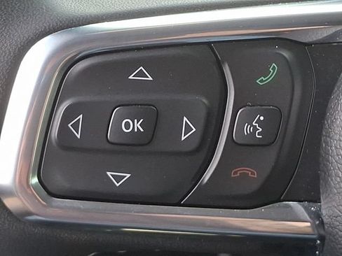 Used 2023 Jeep Wrangler Unlimited Sahara AWD/4WD image 21