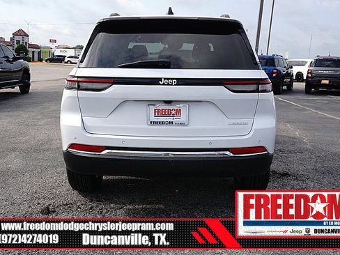 New 2026 Jeep Grand Cherokee Laredo X RWD image 4