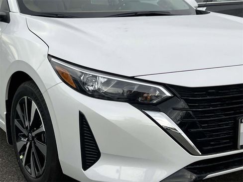 New 2025 Nissan Sentra SV w/ SV Premium Package image 8