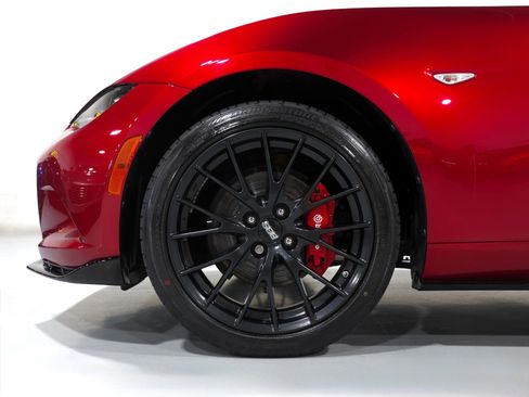 Used 2020 MAZDA MX-5 Miata RF Club w/ Brembo/BBS Recaro Package image 16