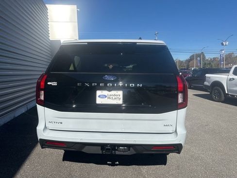 New 2025 Ford Expedition Max Active image 4
