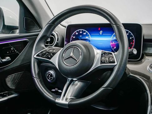 Used 2025 Mercedes-Benz C 300 Sedan image 15