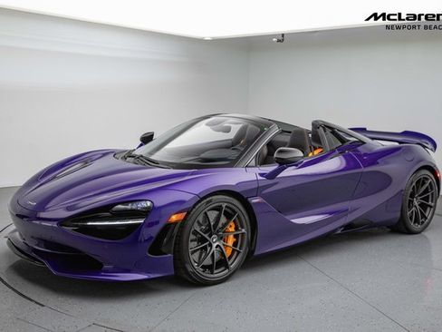 Used 2025 McLaren 750S Spider RWD image 11