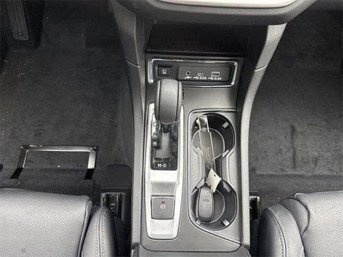 New 2026 Subaru Ascent Limited image 12