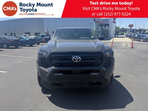 New 2026 Toyota Tacoma SR5 AWD/4WD image 2