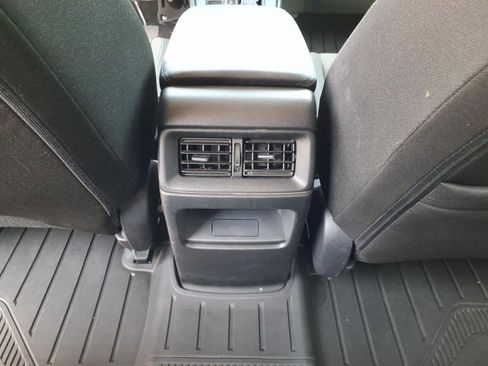 Used 2023 Honda CR-V EX image 7