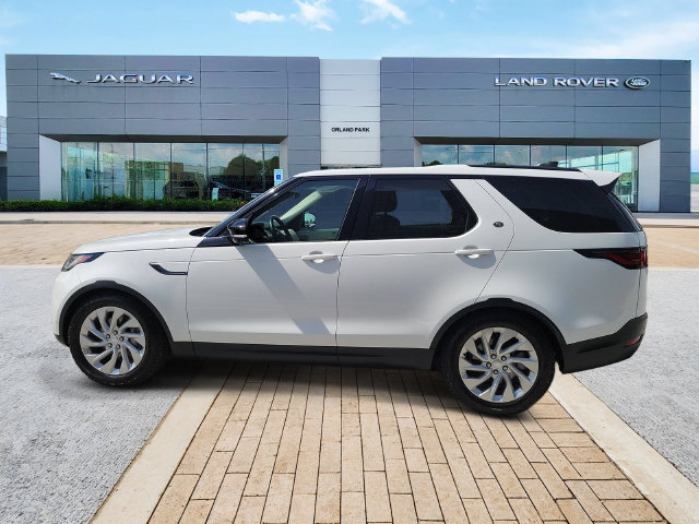 Used 2024 Land Rover Discovery S AWD/4WD image 8