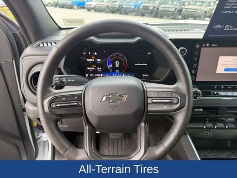 Used 2024 Chevrolet Colorado Trail Boss w/ Technology Package image 16