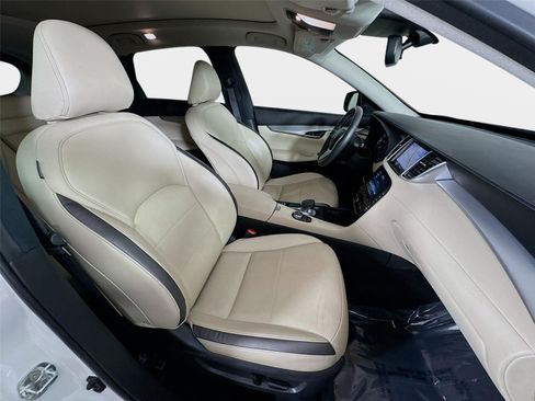Used 2022 INFINITI QX50 Essential FWD image 30