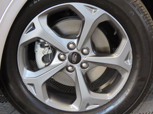 Used 2024 Ford Escape ST-Line w/ Tech Pack #1 FWD image 7