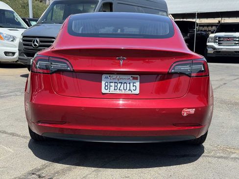 Used 2018 Tesla Model 3 Long Range RWD image 13
