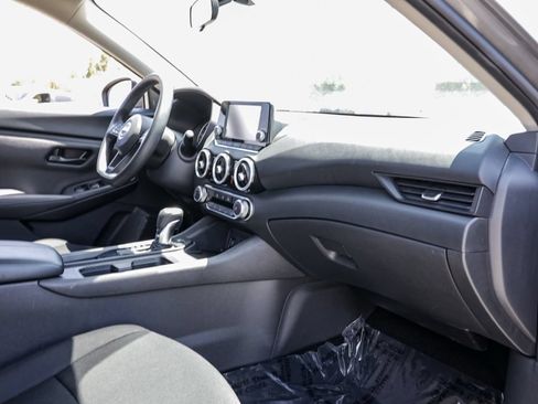 Used 2024 Nissan Sentra S FWD image 19