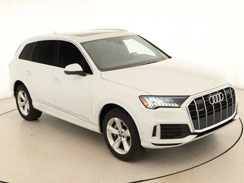Used 2023 Audi Q7 2.0T Premium Plus w/ Premium Plus Package AWD/4WD image 39