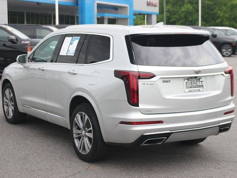Used 2020 Cadillac XT6 Premium Luxury AWD/4WD image 5