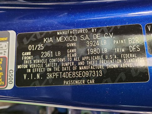 Used 2025 Kia K4 LXS image 33