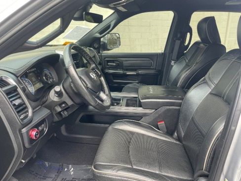 Used 2019 RAM 2500 Limited image 8