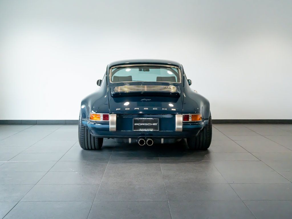 Used 1991 Porsche 911 Carrera RWD image 6