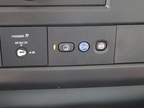 New 2025 GMC Savana 2500 w/ Driver Convenience Package RWD image 32