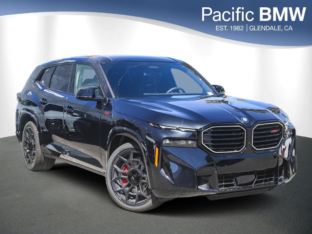 Used 2026 BMW XM Label Red AWD/4WD image 1