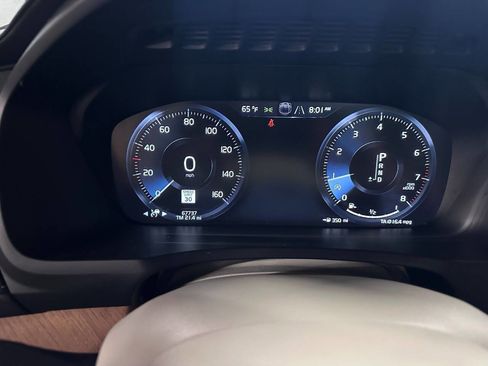 Used 2018 Volvo XC90 T6 Inscription w/ Convenience Package image 10