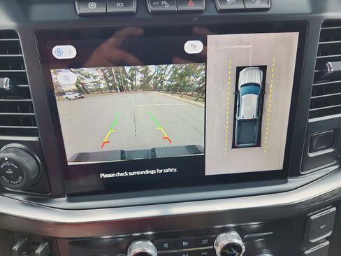 Used 2024 Ford F350 Lariat w/ Lariat Ultimate Package image 18