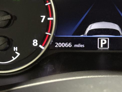 Used 2024 Nissan Sentra SV w/ All-Weather Package FWD image 13